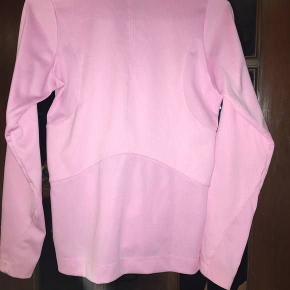 Nike - Picture 3 of 4